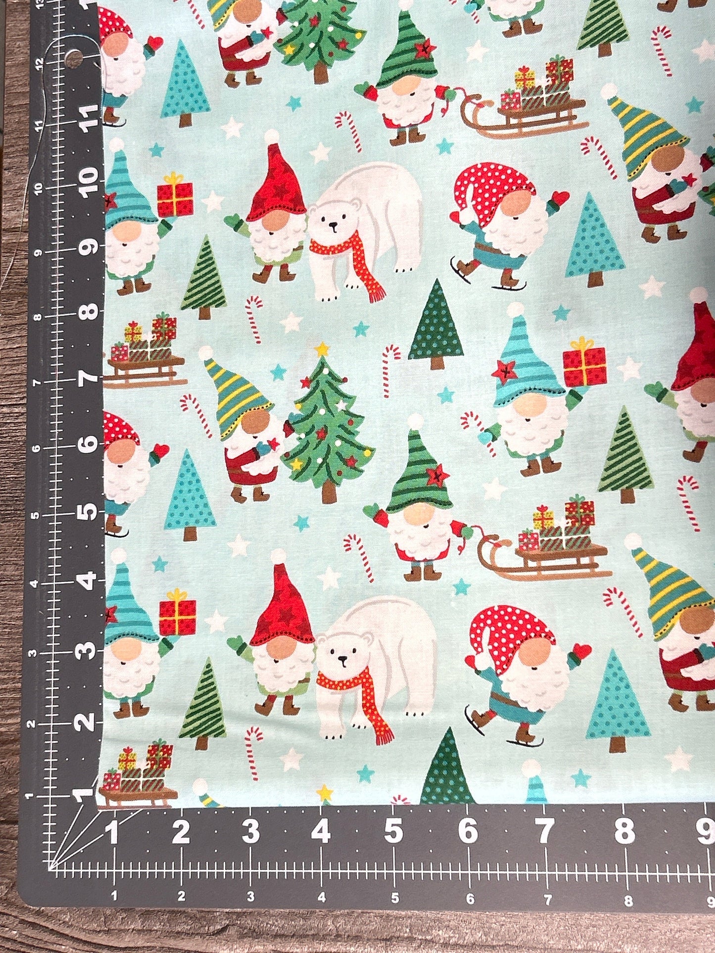 Be Merry 3WI22277-BLU Polar Friends by Lisa Perry for 3 Wishes Fabrics-Continuous Cuts- 100% Cotton - 3 Wishes Fabrics