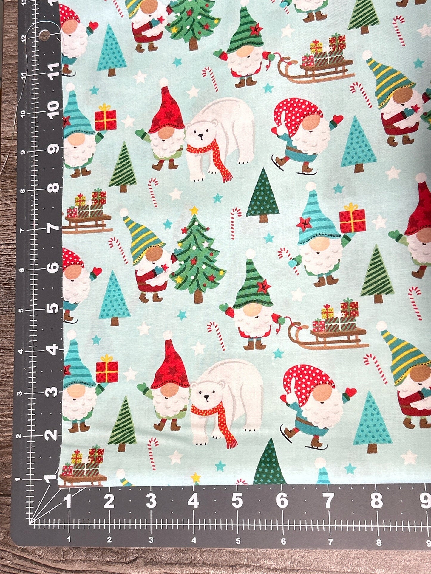 Be Merry 3WI22277-BLU Polar Friends by Lisa Perry for 3 Wishes Fabrics-Continuous Cuts- 100% Cotton - 3 Wishes Fabrics