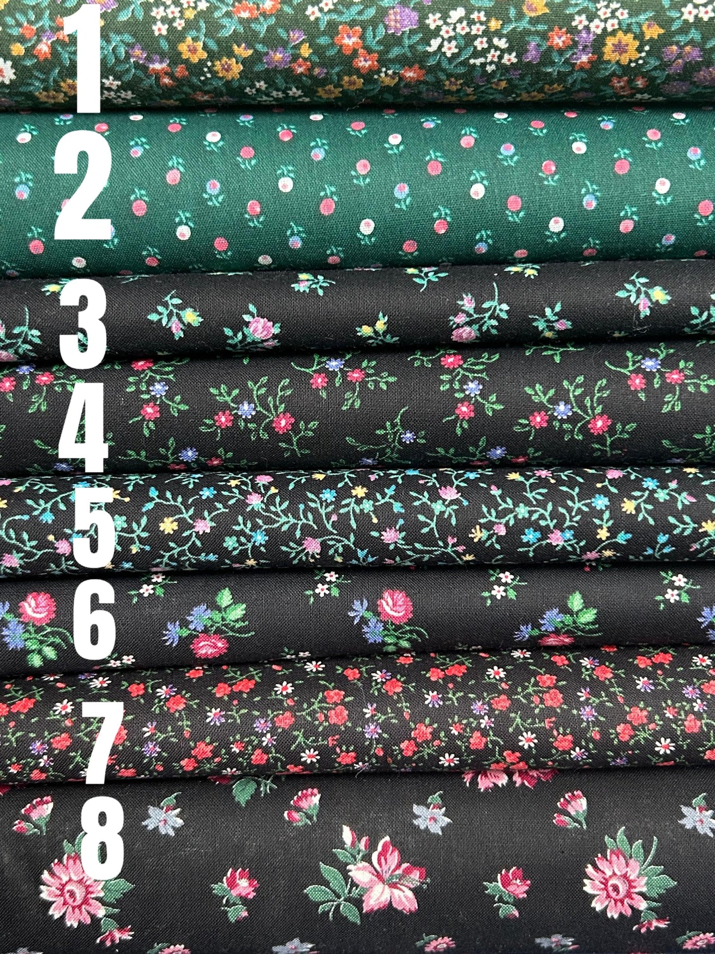 Vintage Floral cotton fabric - Fat Quarter - 100% Cotton - by the 1/2 yard- continuous cuts
