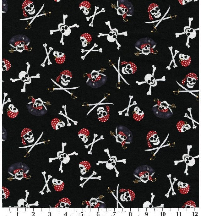 Pirates on black 100% Cotton - Hi Fashion Fabrics - Halloween -