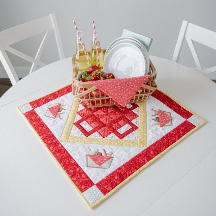 KD5121 Embroidery CD Cuties: Volume 2 - July - December -Booklet and Embroidery CD