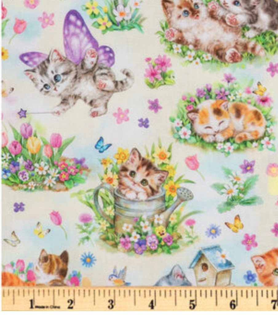 Kittens and Butterflies Calico Cotton fabric- 100% Cotton - Fabric - Continuous cuts Cats Animals