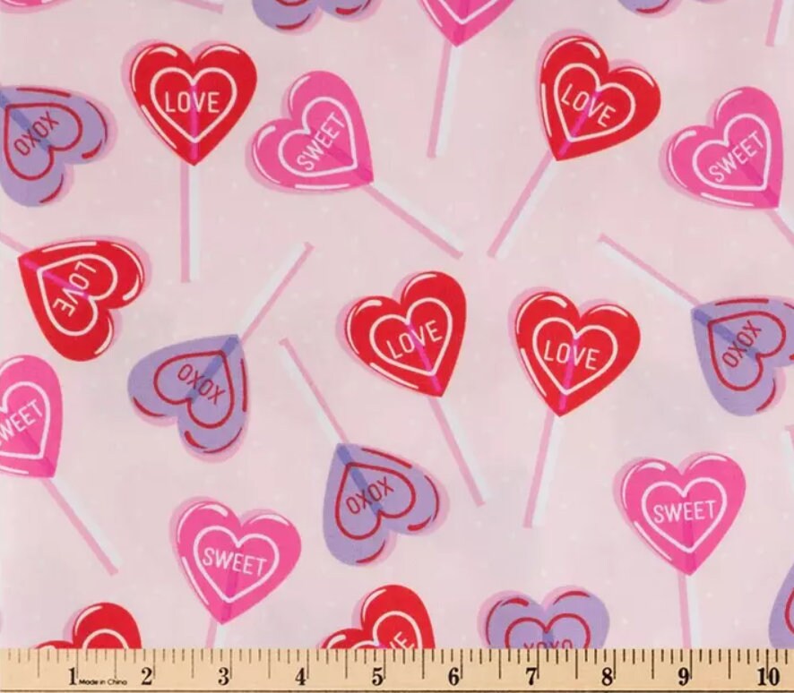 End of Bolt 0Valentines Day Lollipops Cotton Fabric - Fat Quarters available- 100% Cotton- Heart Pink XOXO Cookies