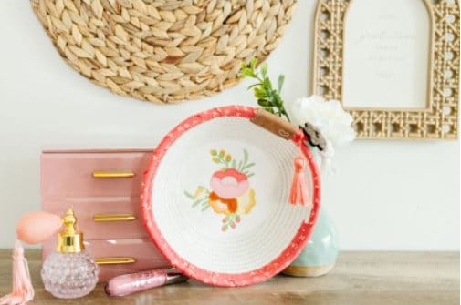 Happy Place Embroidery Projects Embellishment Kit - Kimberbell Designers: Kim Christopherson, Kimberbell KIDKB1292