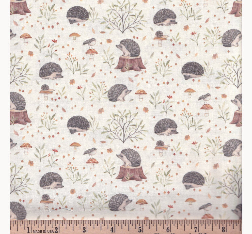DS-Little Forest DNS2304 Cream - Hedgehogs 100% Cotton Fabric - Cotton - Continuous Cuts- Animals - Nursery