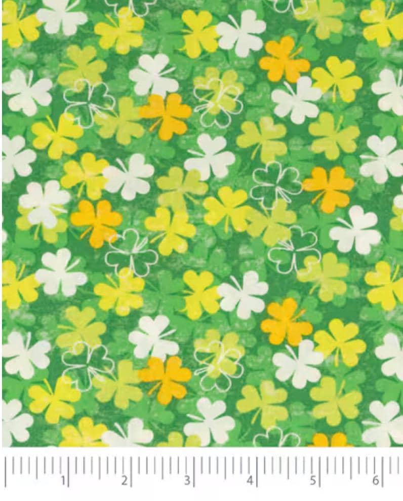 Shamrocks Cotton fabric- - 100% Cotton - continuous cuts - White Green Yellow