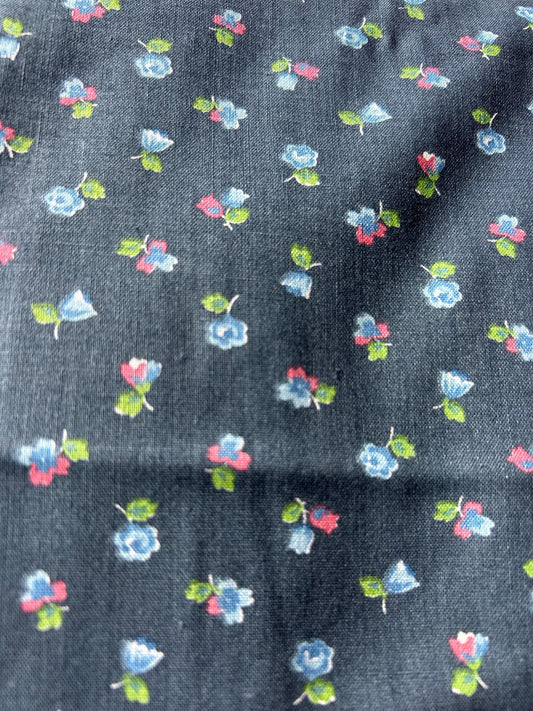 Vintage Floral on Stonewash Blue cotton fabric - Fat Quarter - 100% Cotton - by the 1/2 yard- continuous cuts